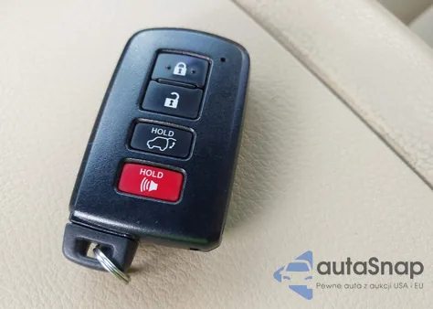 2015 Toyota Highlander Limited V6 z USA, uszkodzony, nr VIN 5TDDKRFH5FS076512